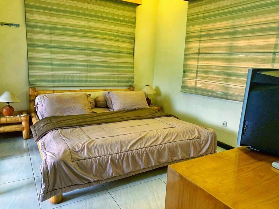 Designer Villa Osaka Puncak Exterior foto